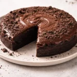 Delicious and creamy Cookies and Cream Cake with chocolate layers