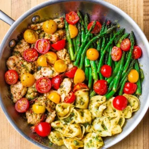 one pan pesto chicken tortellini and veggies 2026 05 05 155755 1024x1024 1