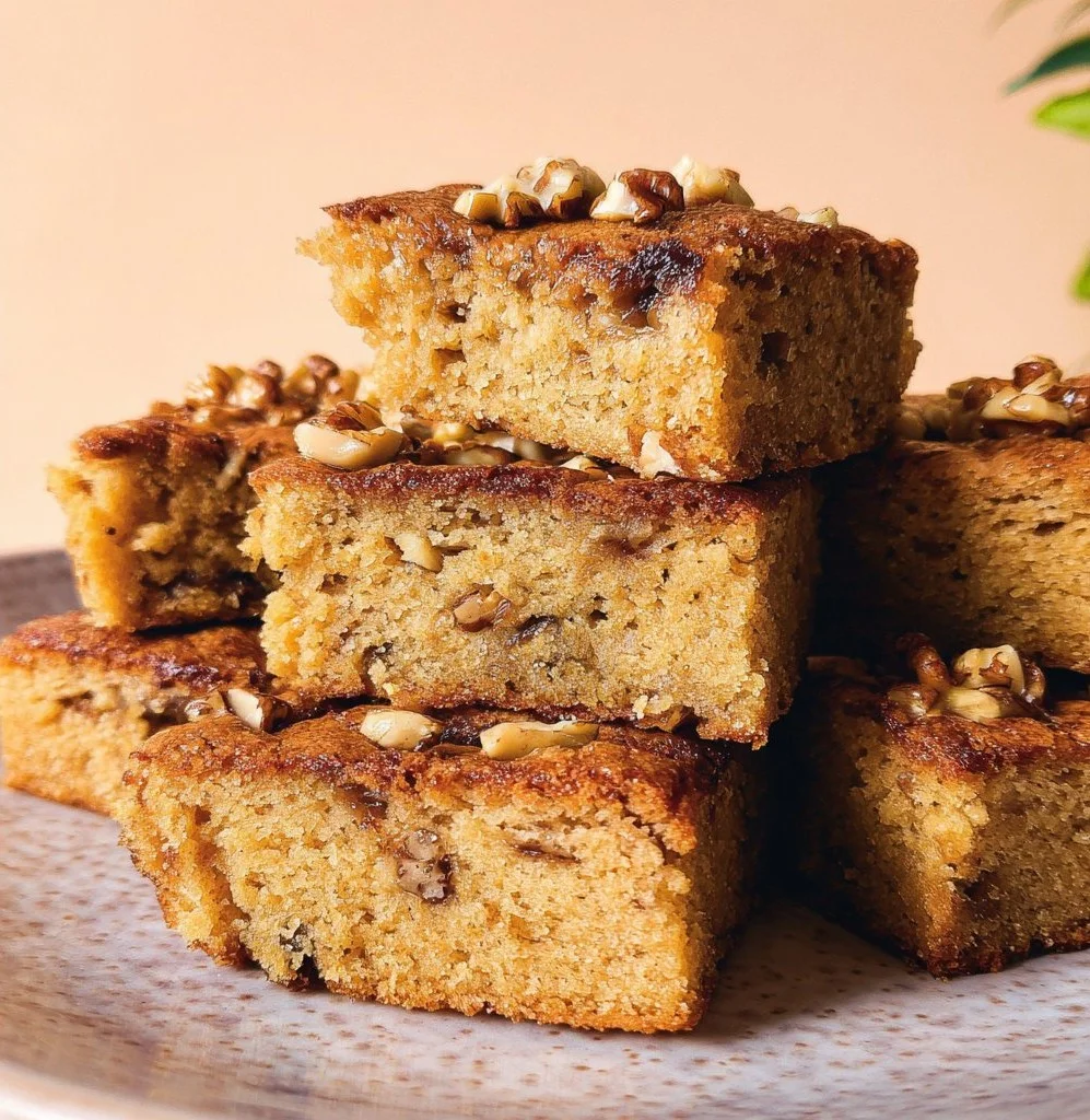 Soft Banana Walnut Blondies Soft Banana Walnut Blondies